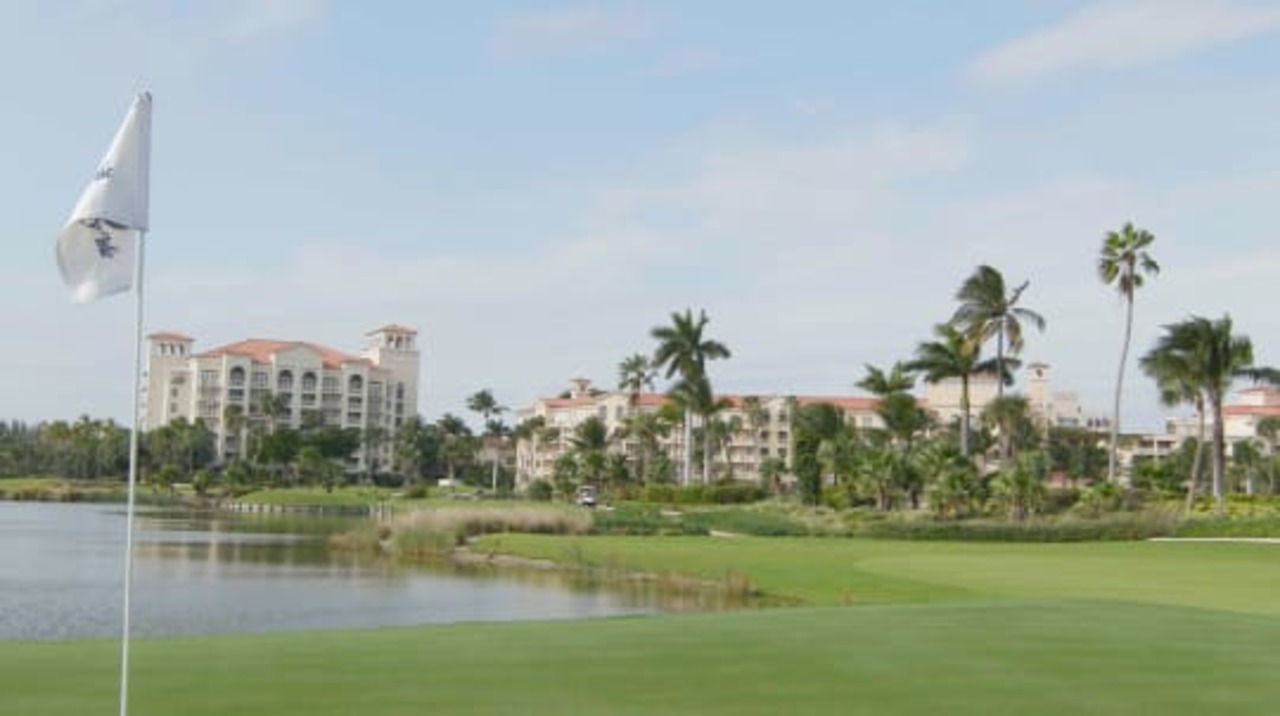 Miami's Turnberry Isle Resort Features Golf By the Beach 