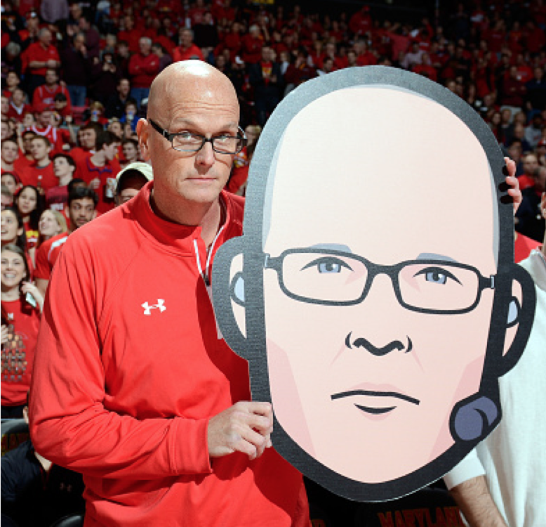 Scott Van Pelt gives his ATS pick for Michigan-Maryland