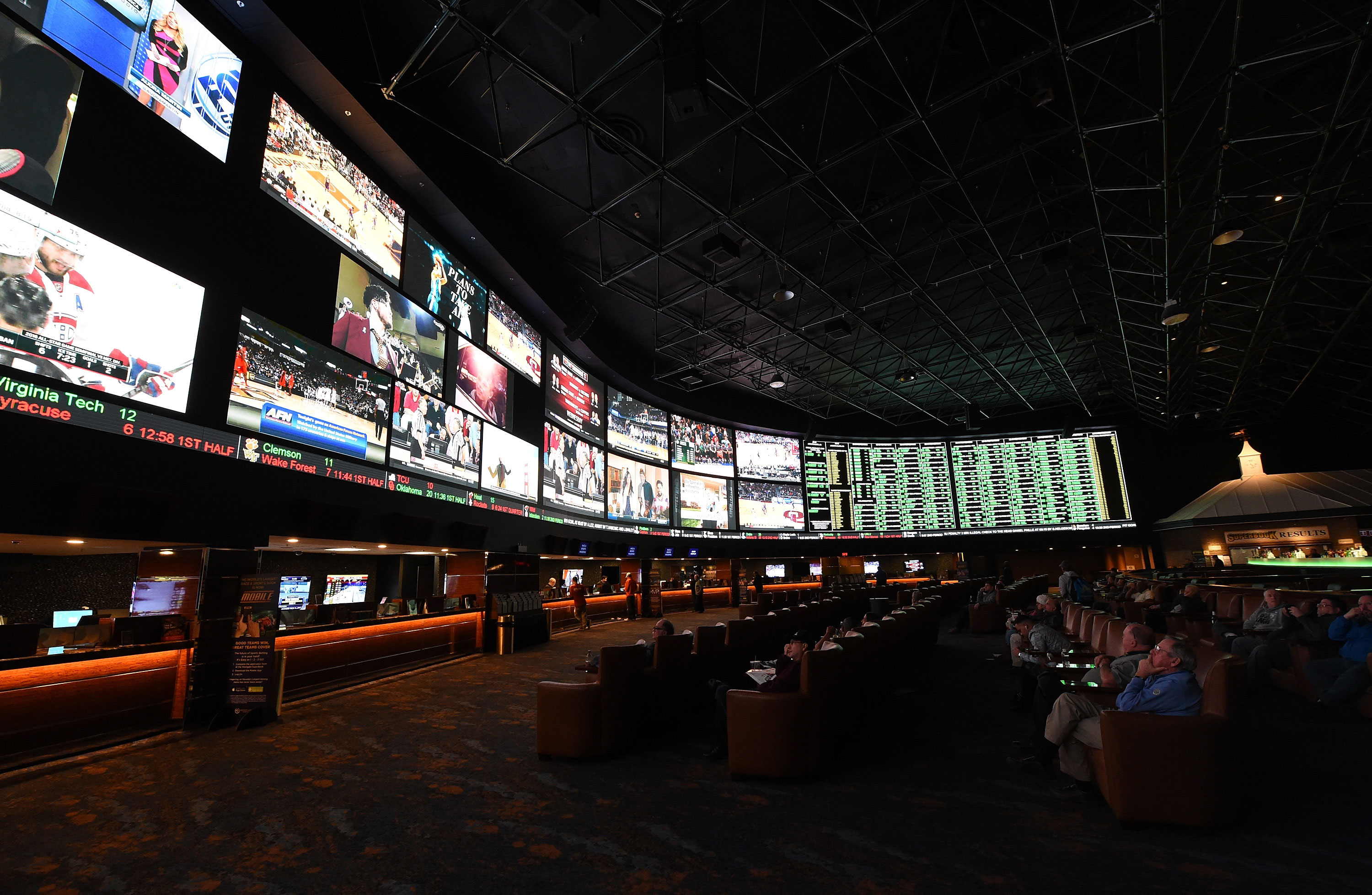 Cashing In Vegas Sports Bets