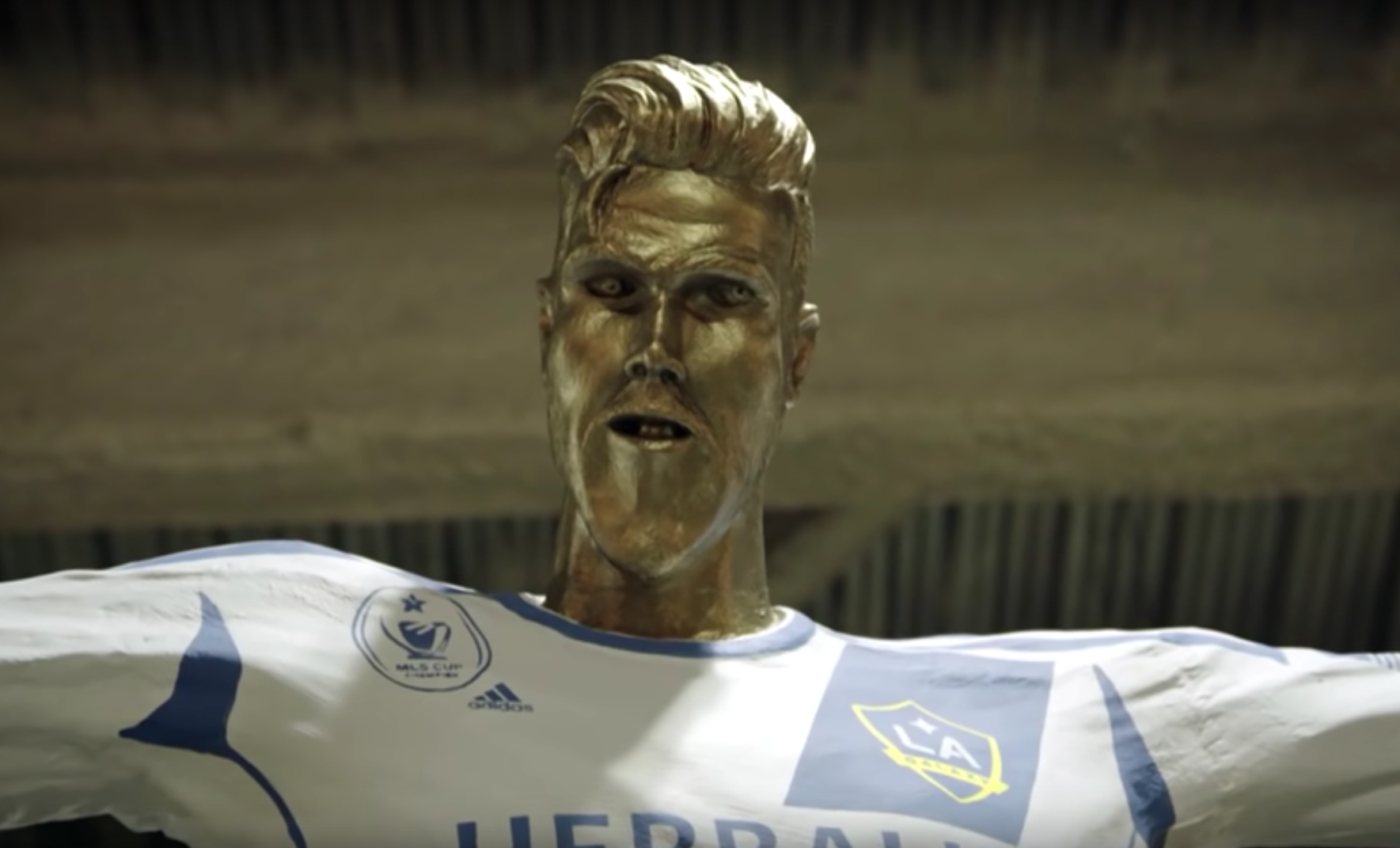David Beckham to be honoured with statue by LA Galaxy