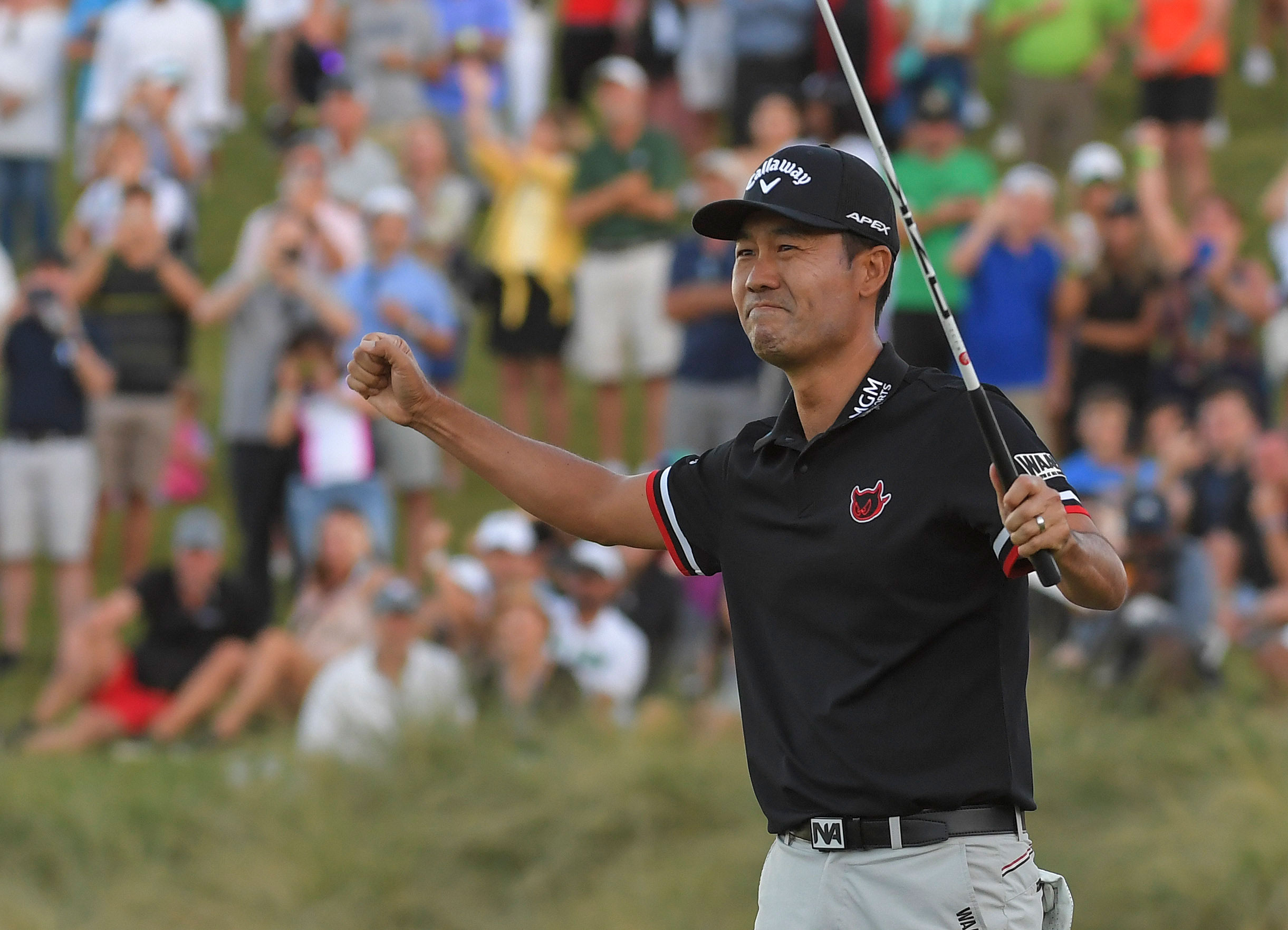 Kevin Na S Thrill Ride Ends With A Playoff Victory Over Patrick Cantlay Golf News And Tour Information Golf Digest