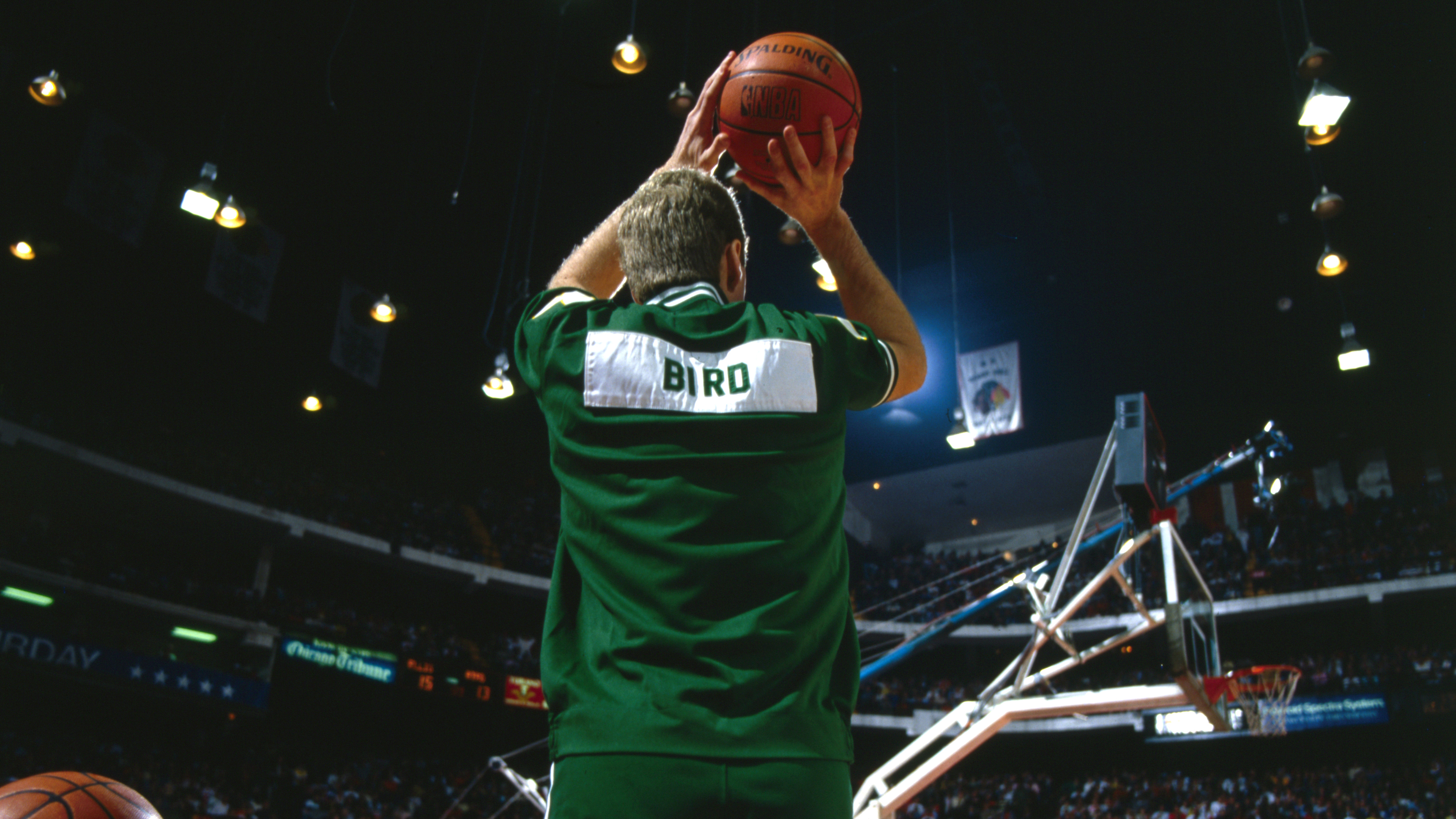 Larry Bird's Legendary Moment in the Three Point Shootout 