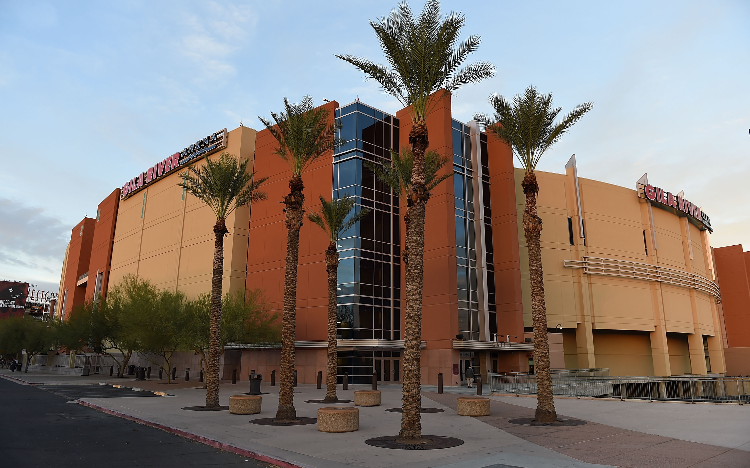 Arizona Coyotes Arena Situation Far From Settled - Arena Digest