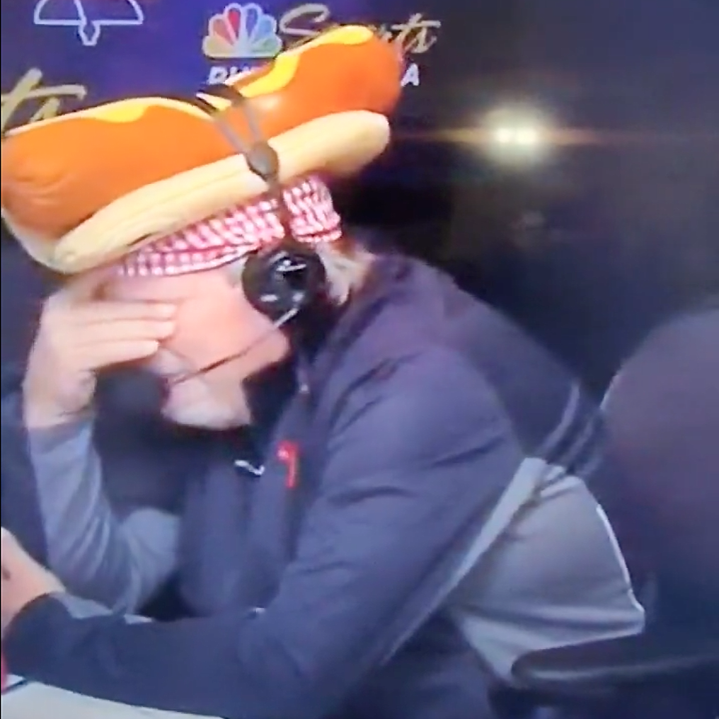 John Kruk nearly knocks himself out during mid-game hot-dog toss, recovers  to don ceremonial hot-dog hat, is true warrior, This is the Loop