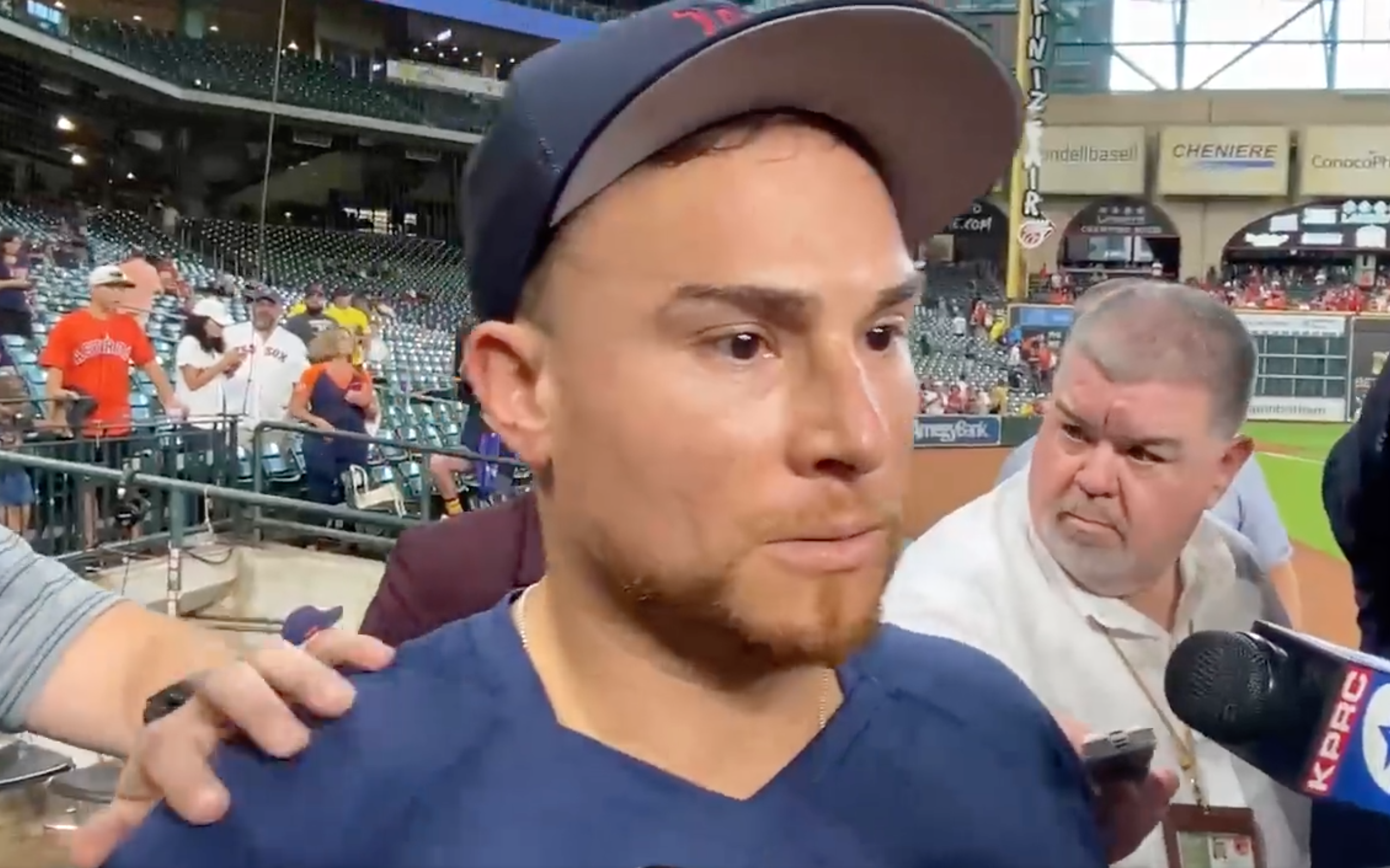 Christian Vazquez got traded to the Astros while playing the Astros at  Minute Maid Park and things got weird, This is the Loop